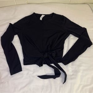 Cute long sleeve Lululemon Top
